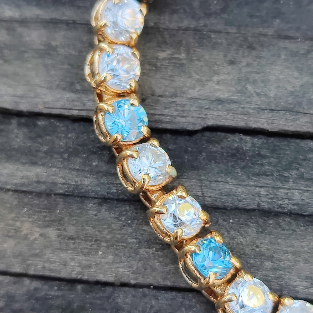 Vintage Gold and Blue Crystal Bracelet - Picture 6 of 7